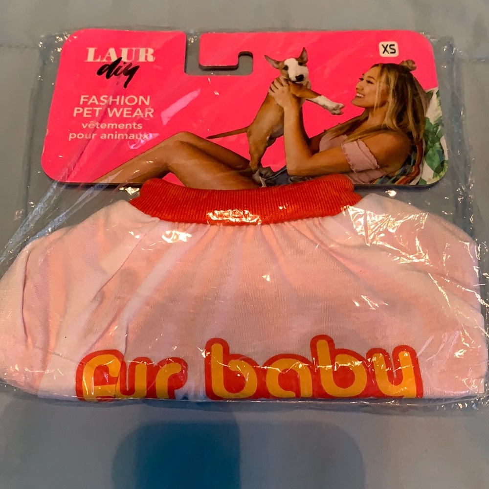 NWT Fashion pet wear